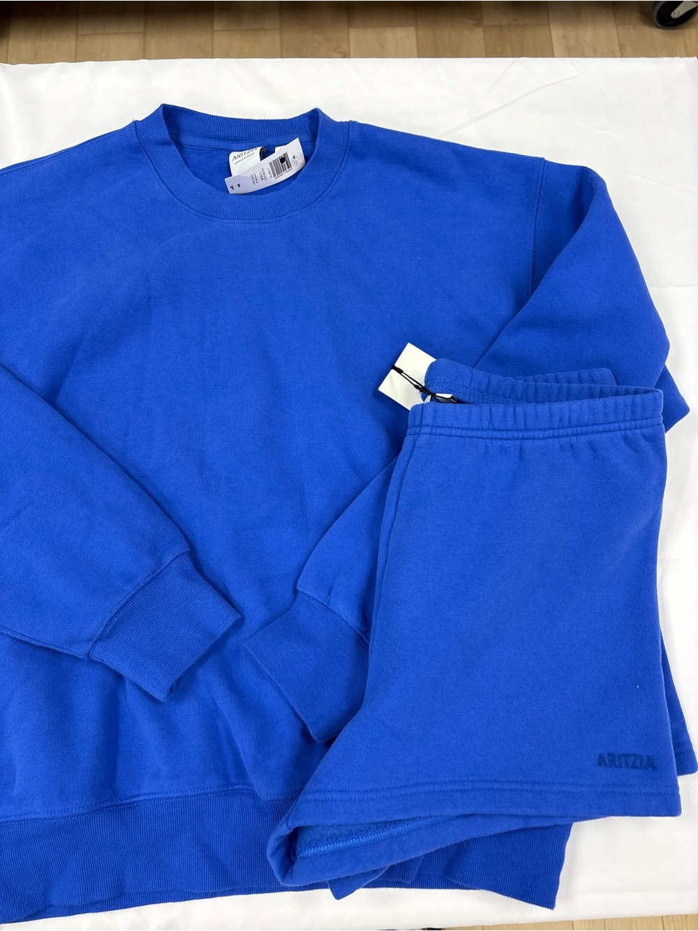 NWT aritzia jazz blue set